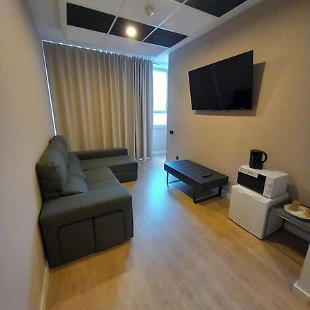 Aparthotel Montcada 外观 照片