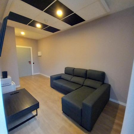 Aparthotel Montcada 外观 照片
