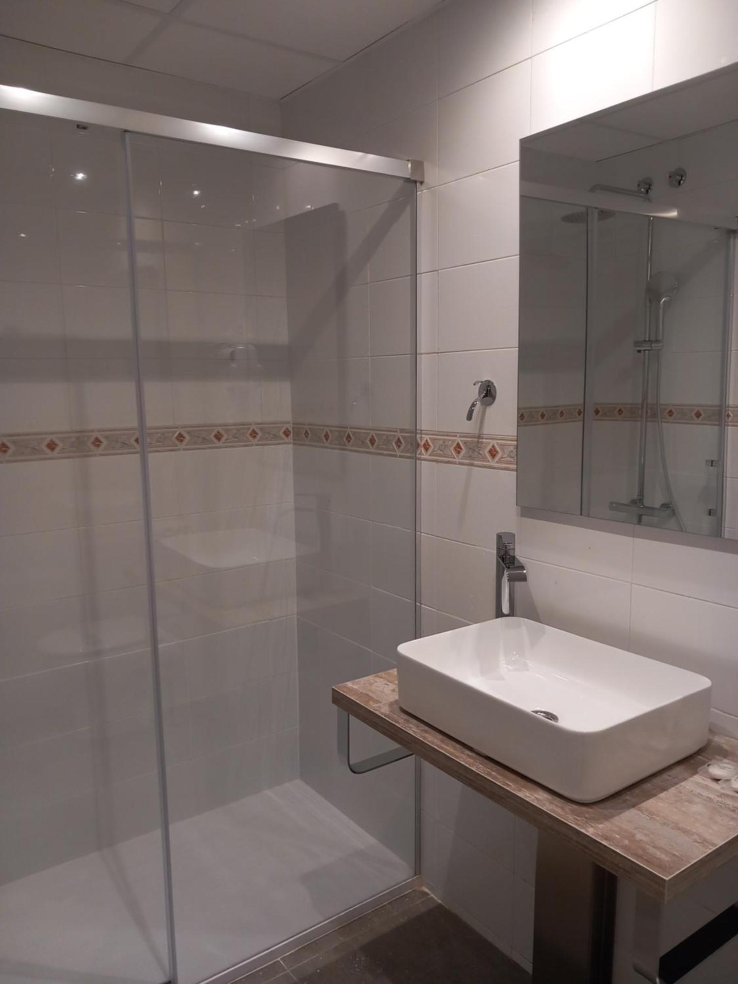 Aparthotel Montcada 外观 照片