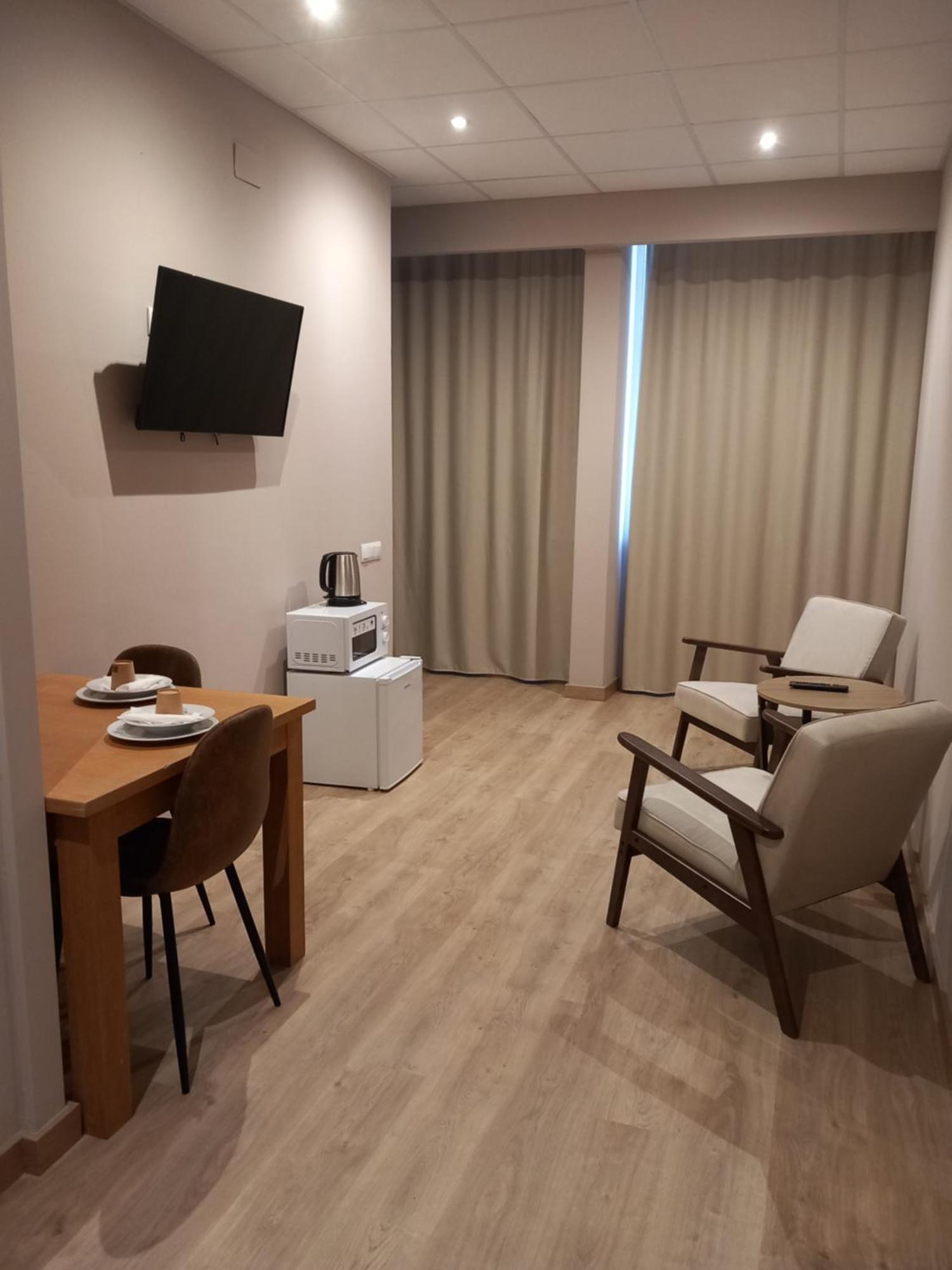 Aparthotel Montcada 外观 照片